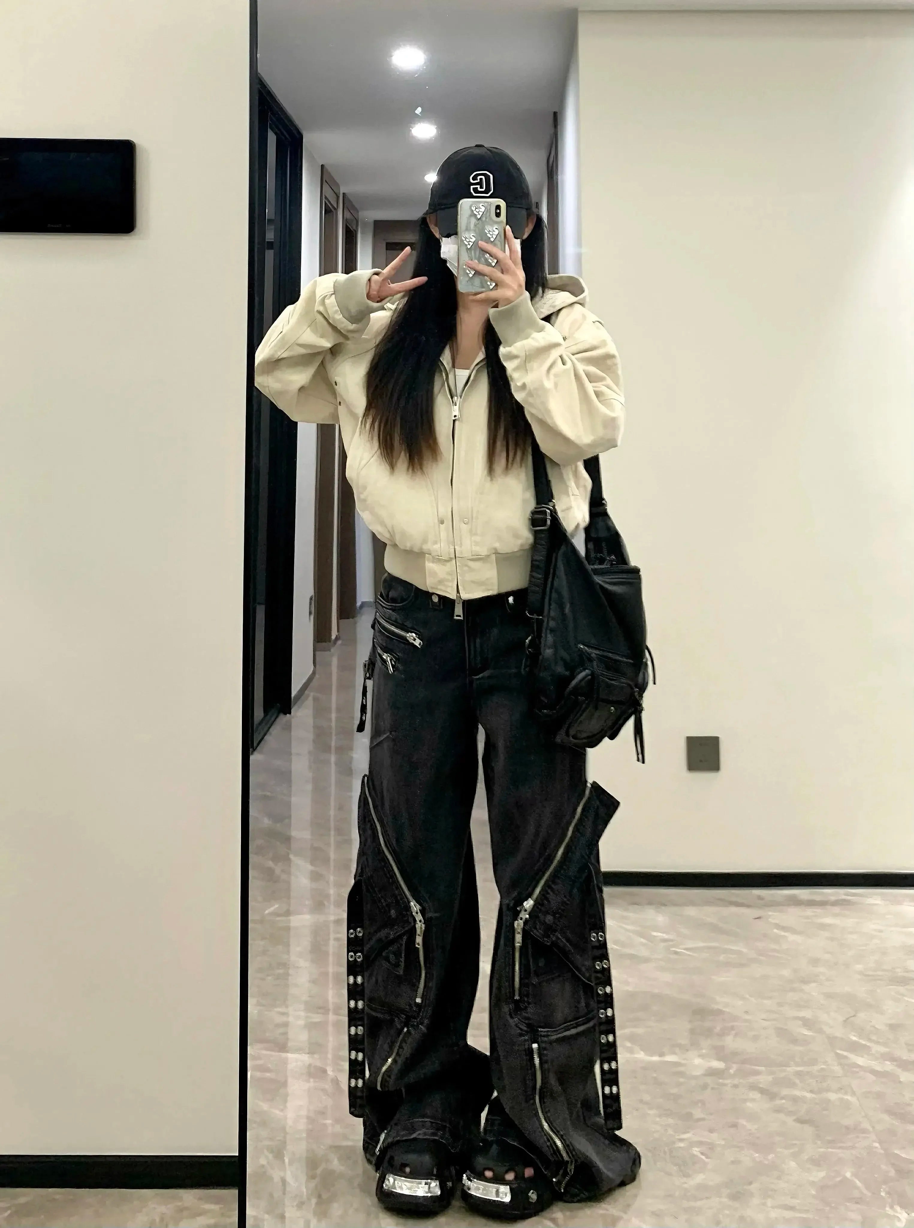 Y2K American Fashion New Trend Black Gothic Punk Zipper Multi-Pocket Jeans Men And Women 2000s Vintage Oversized Wide-Leg Jeans